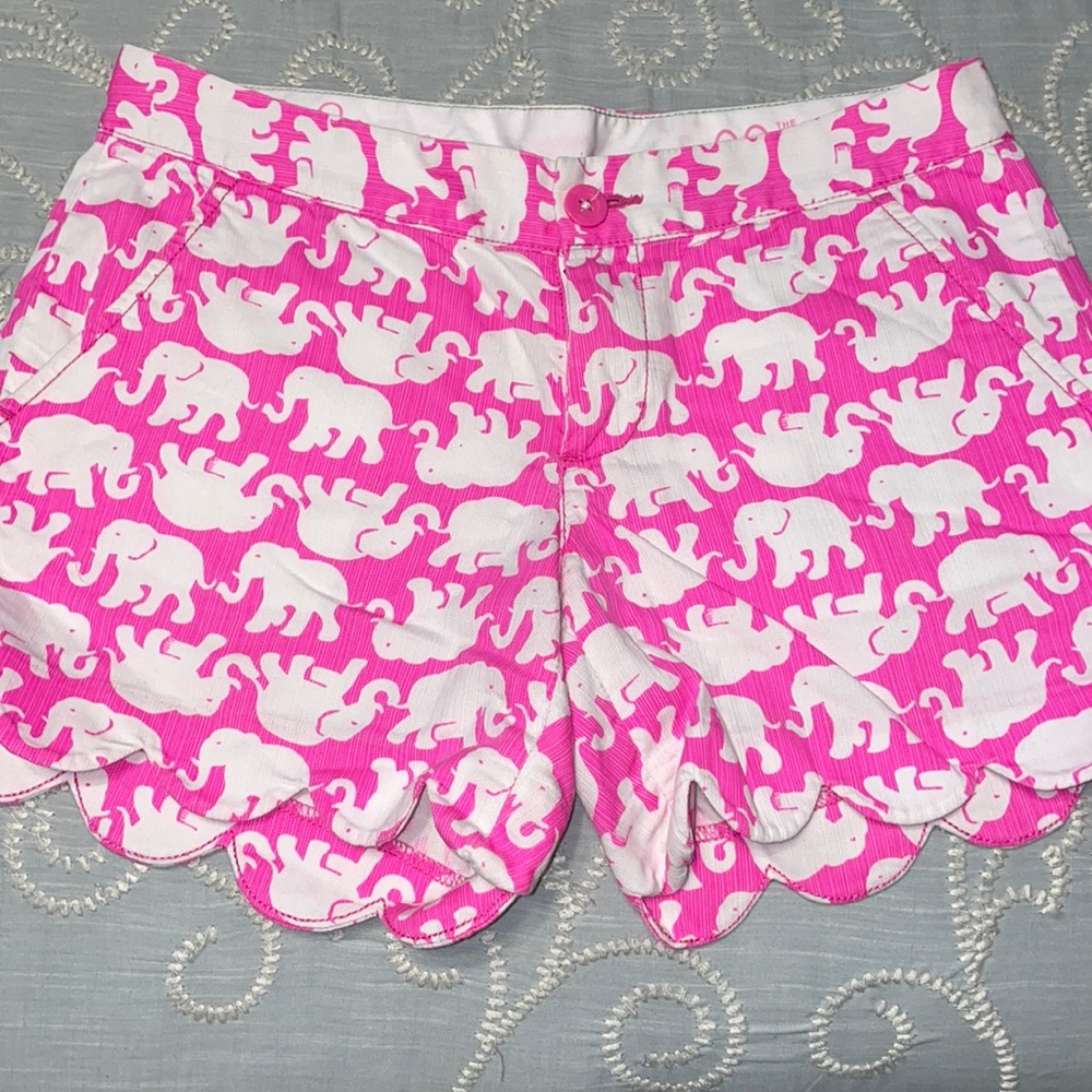Elephant Buttercup Lilly Pulitzer short